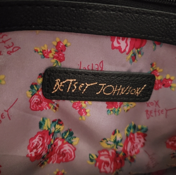 Betsey Johnson Purse - Picture 2 of 4